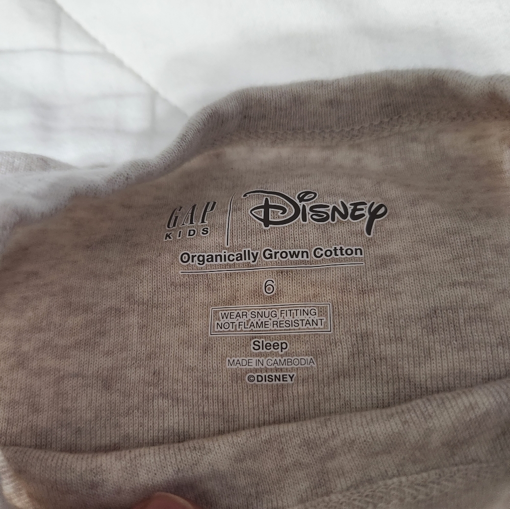 Gap kids Disney top
